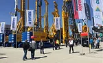 bauma-bauer-display