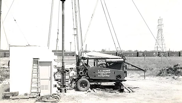 The old Bucyrus rig