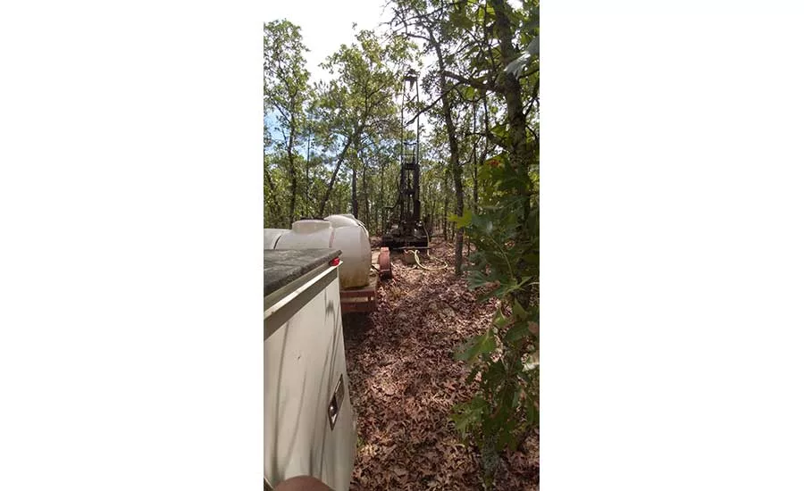 mudding a hole with CME 550X drilling rig