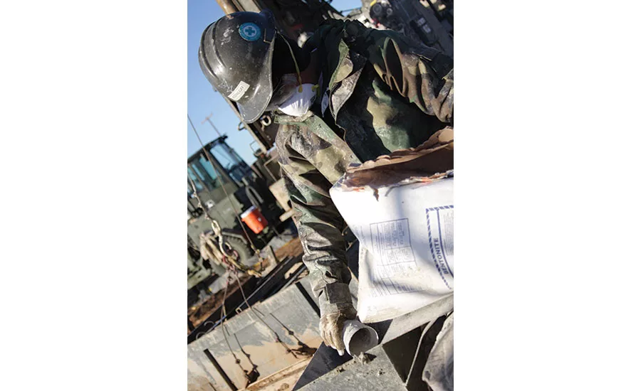 mixing sodium bentonite