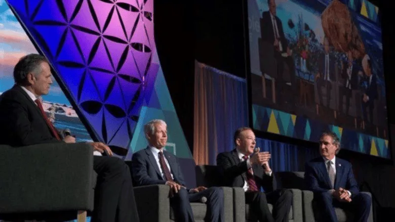 Image of Zeldin talking in Alaska.