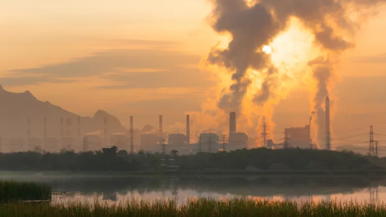 An image of coal plants from affar