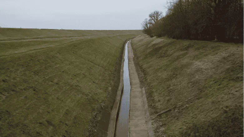An image of a river in a rural area