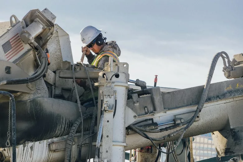 Worker cleaning a rig