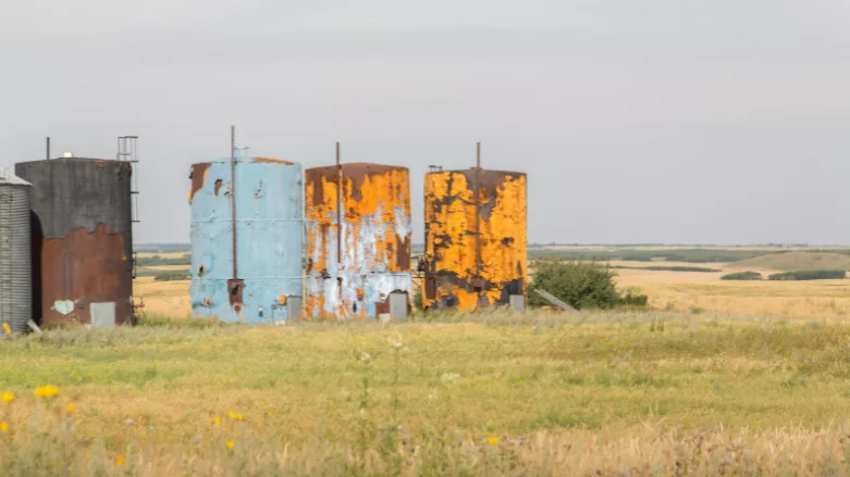 Abandoned oil wells