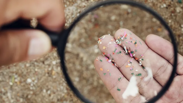Microplastics2.jpg Microplastics found in drinking water