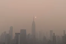 ahmer-kalam-Reuk1nmutFI-unsplash.jpg Wildfire smog envelopes a city