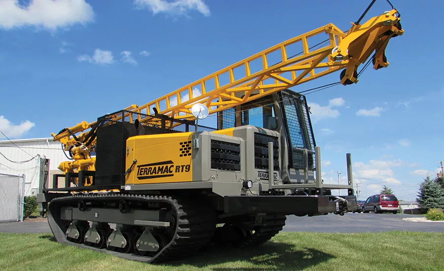 Terramac-RT9-crawler-carrier