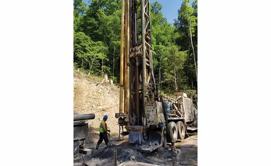 drilling rig on jobsite