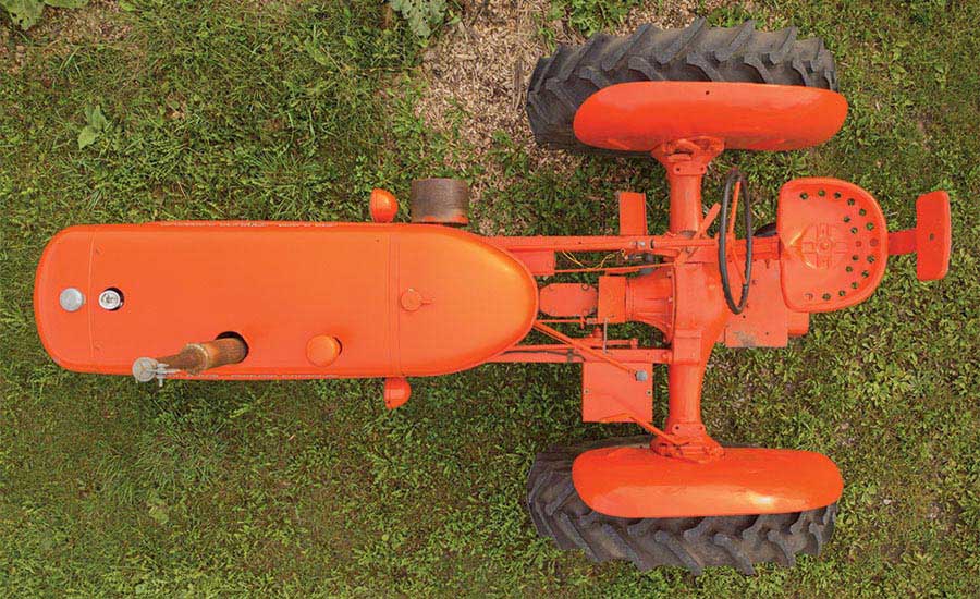 Allis-Chalmers tractor