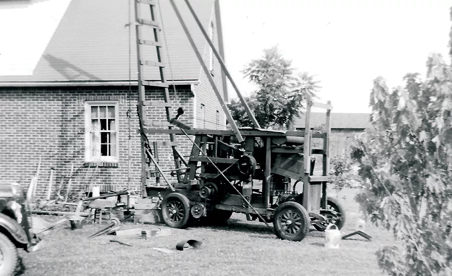 installing water well