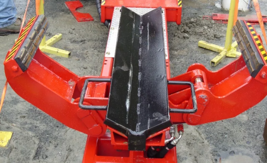 Sonic Drill Corporation single rod loader