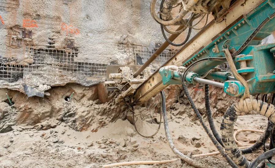 soil nails in Wall 4